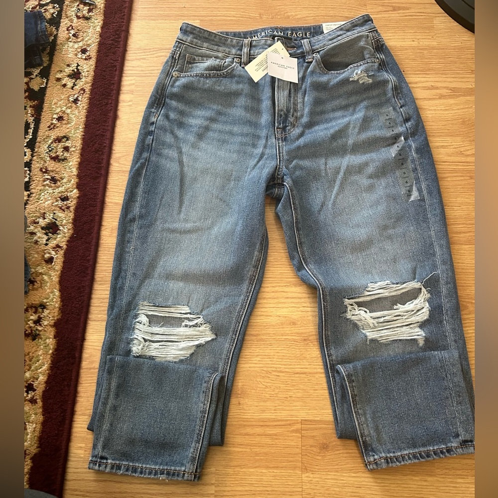 American Eagle Mom Jeans